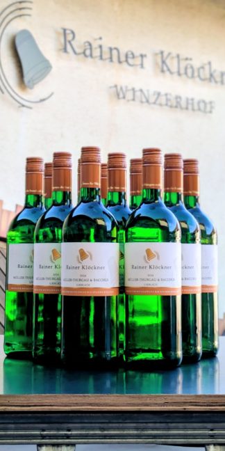 <br>3vp<br><b>DA HAB ICH JETZT MAL LUST DRAUF PAKET 11+1<br>2024er MÜLLER-THURGAU & BACCHUS lieblich 1,0 ltr.<br>12 Flaschen bestellen - nur 11 Fl. zahlen<br>statt 62,40 € nur 57,20 €<br>